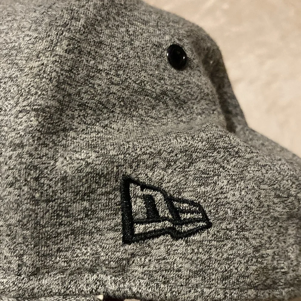 New Era excellent gray